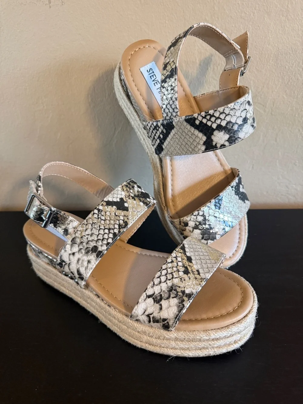 Steve Madden Fifer Snake Print Platform Espadrille Wedge Sandals Tan Blk Gold 7
